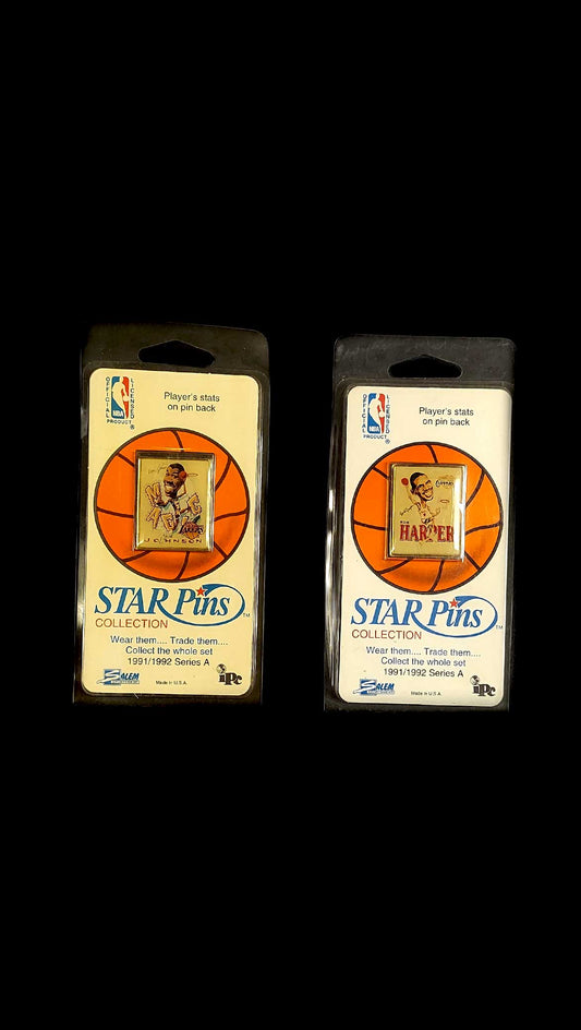 Star-Pins-Collection-Player's-stats-on-pin-back